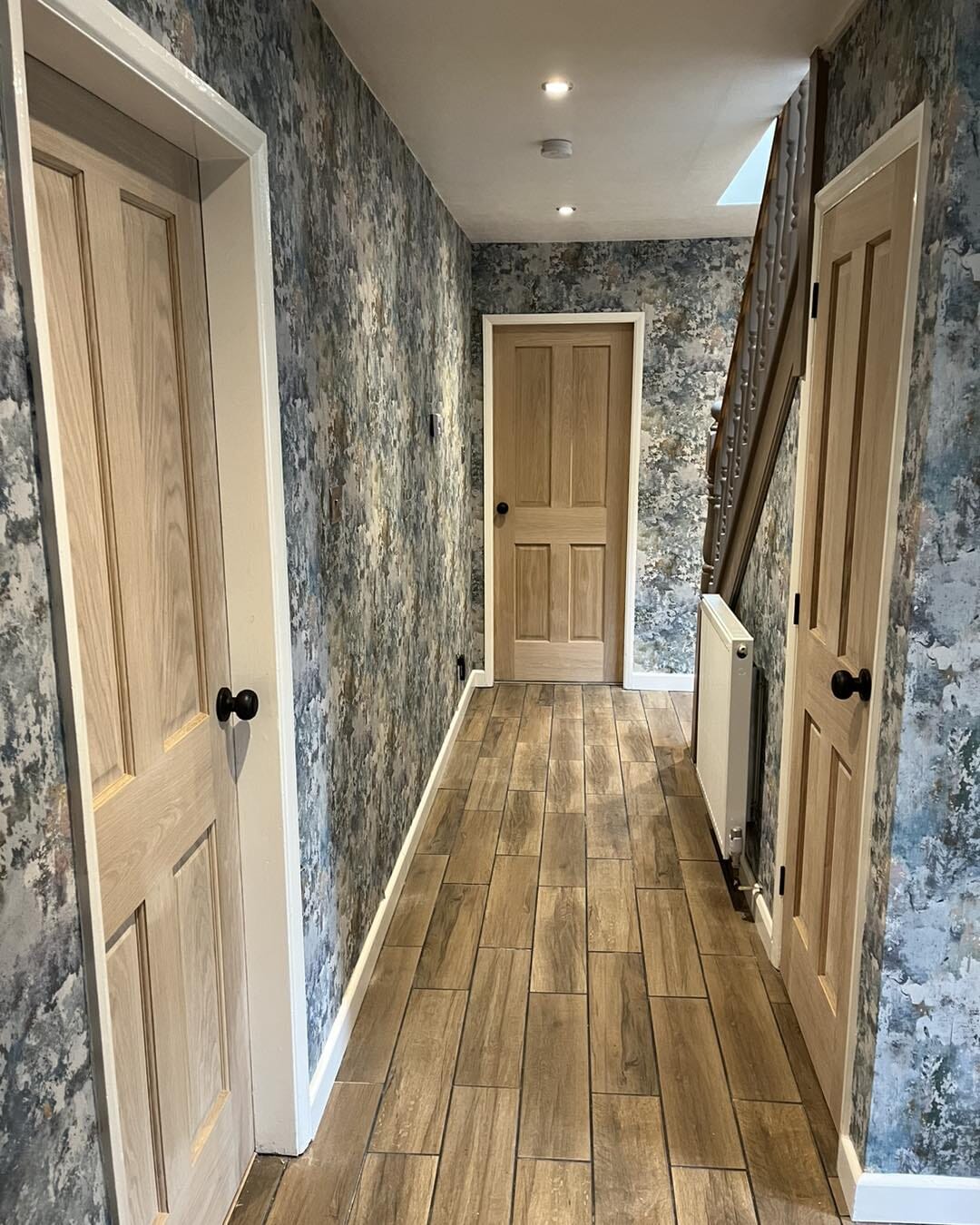 1981 x 762 x 44mm FD30 (30") Traditional Victorian Oak 4 Panel - Prefinished Internal Fire Doors